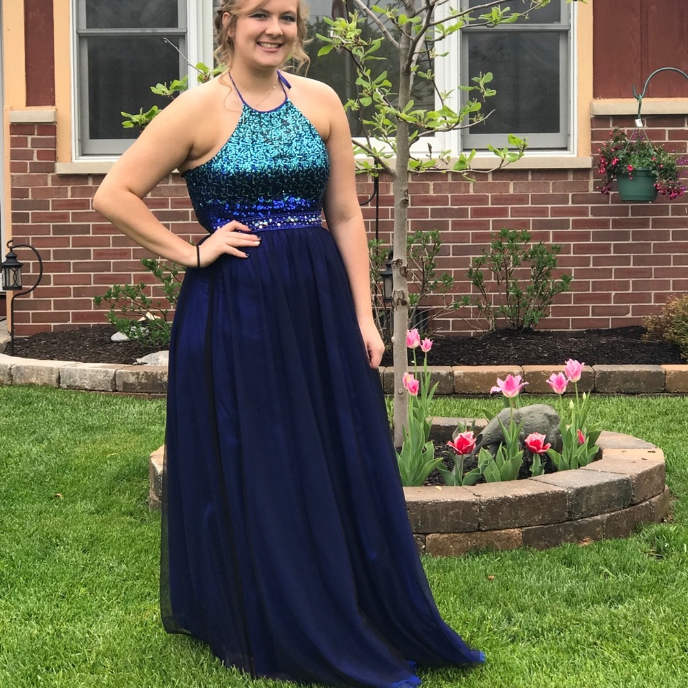 Prom dress